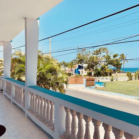 Coastal Express Inn & Suites #1 At 681 Ocean Drive Islote Εξωτερικό φωτογραφία