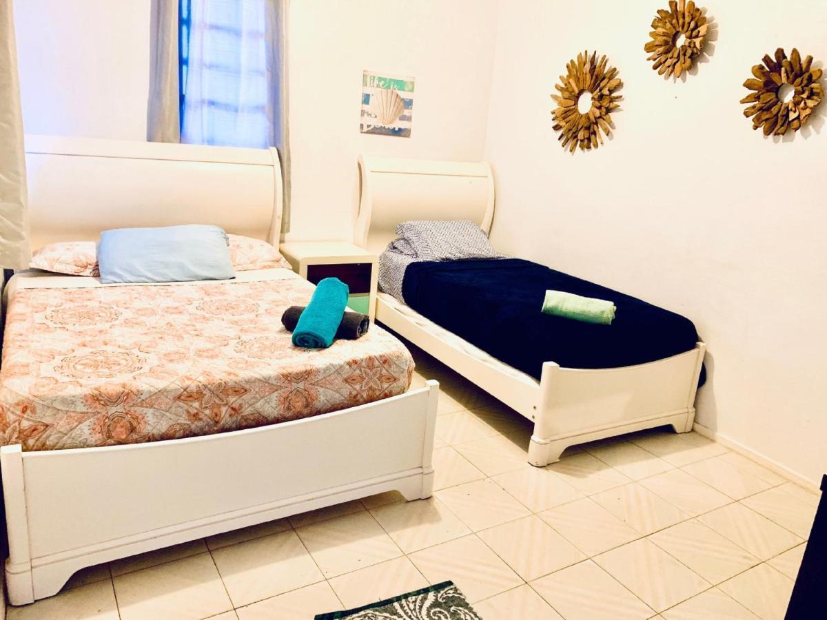 Coastal Express Inn & Suites #1 At 681 Ocean Drive Islote Δωμάτιο φωτογραφία